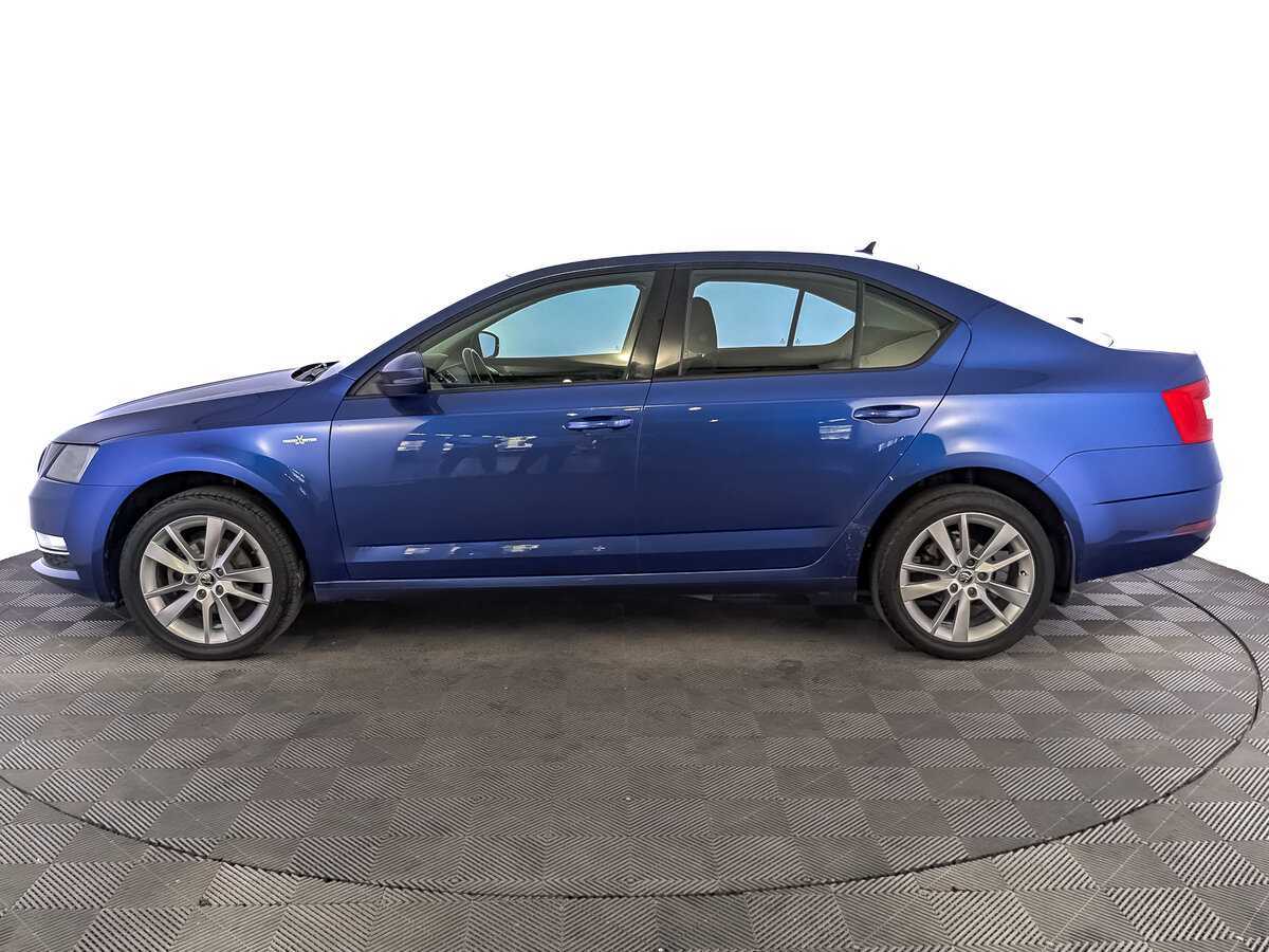 Б/У Шкода Октавия 2020 года. Фото: #7