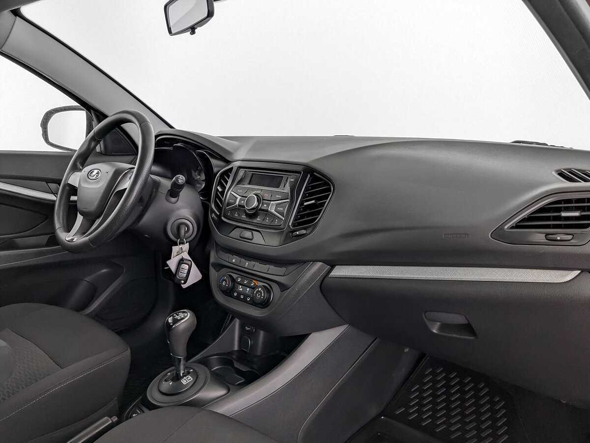 Lada (ВАЗ) Vesta 2016 года с пробегом. Фото: #8