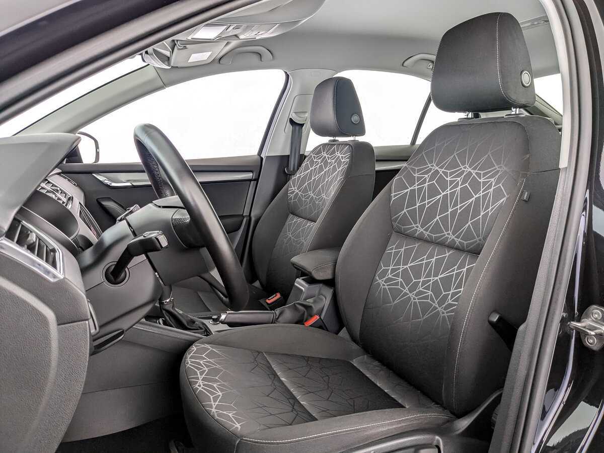 Б/У Шкода Октавия 2019 года. Фото: #15