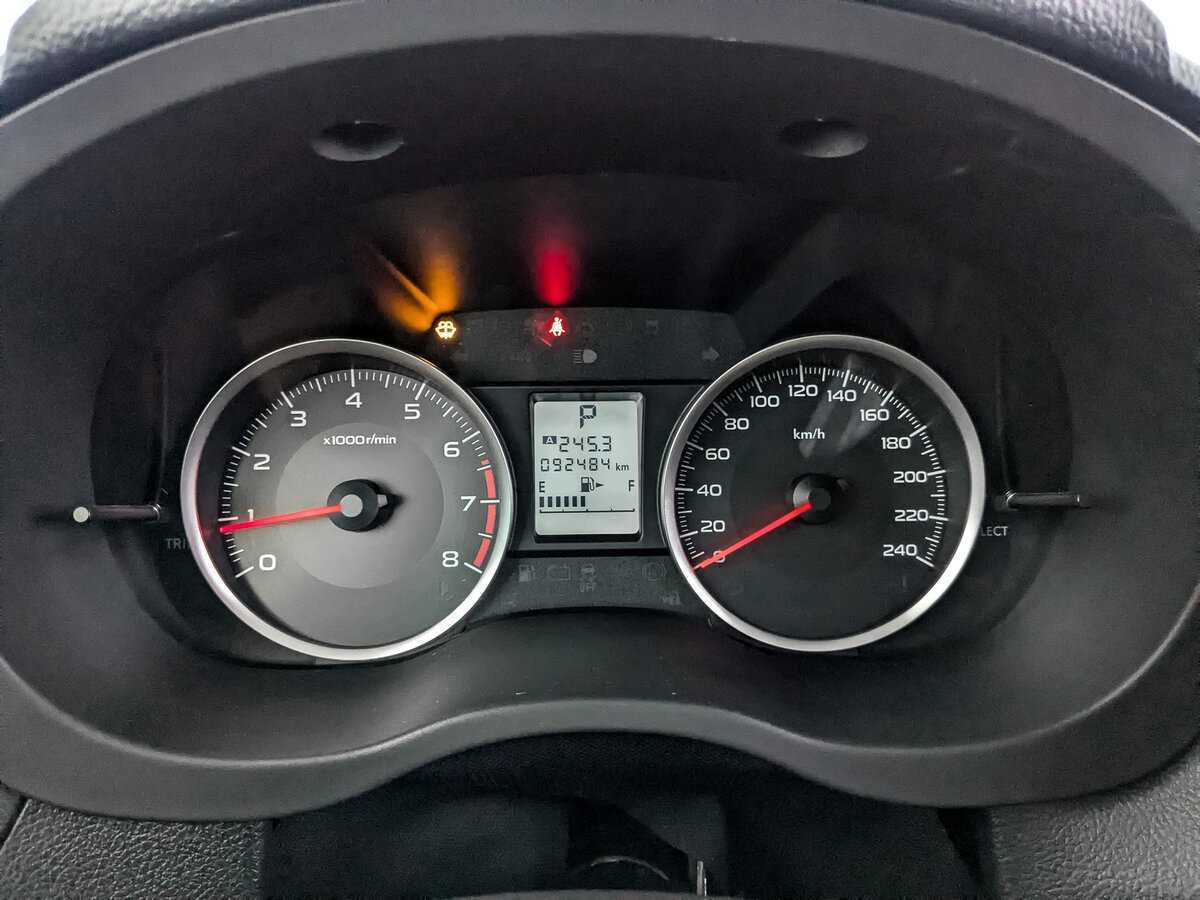 Б/У Субару Форестер 2015 года. Фото: #11