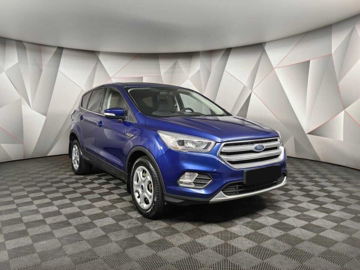 Ford Kuga 2018 года с пробегом. Фото: #2