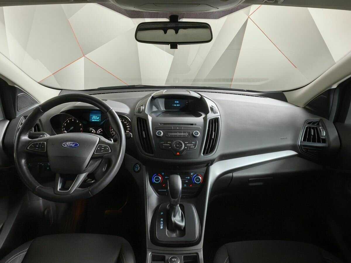 Ford Kuga 2018 года с пробегом. Фото: #9