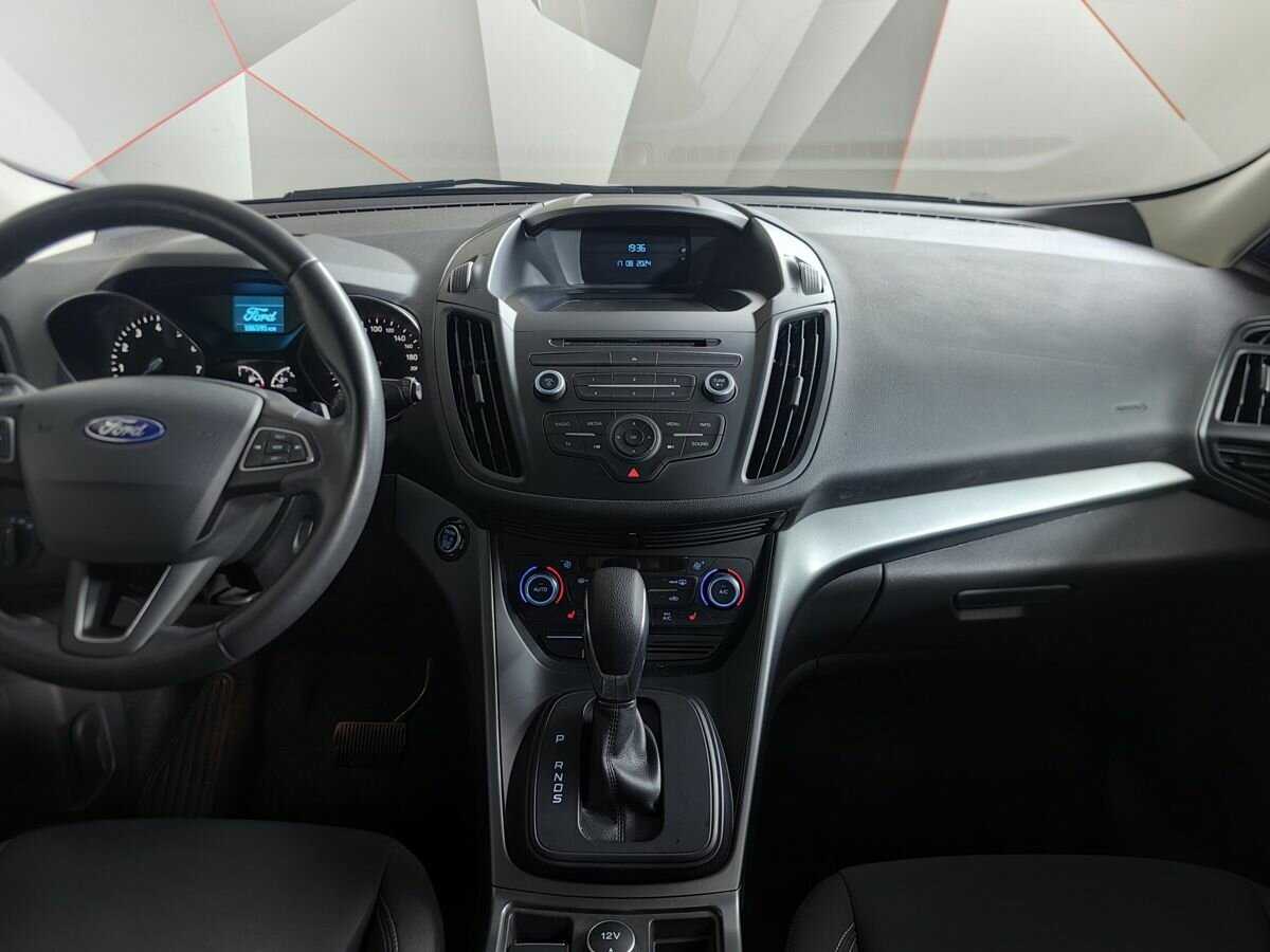 Ford Kuga 2018 года с пробегом. Фото: #10