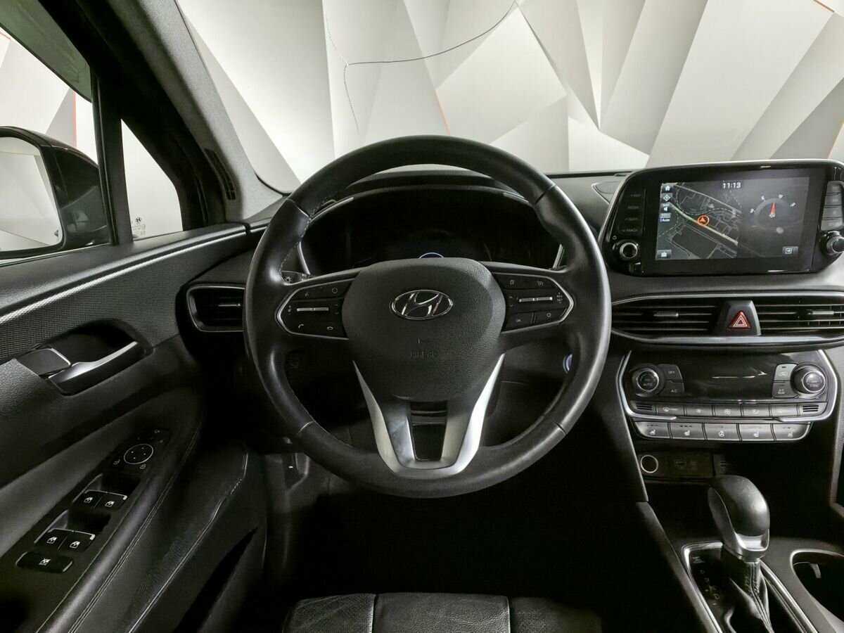 Hyundai Santa Fe 2019 года с пробегом. Фото: #12