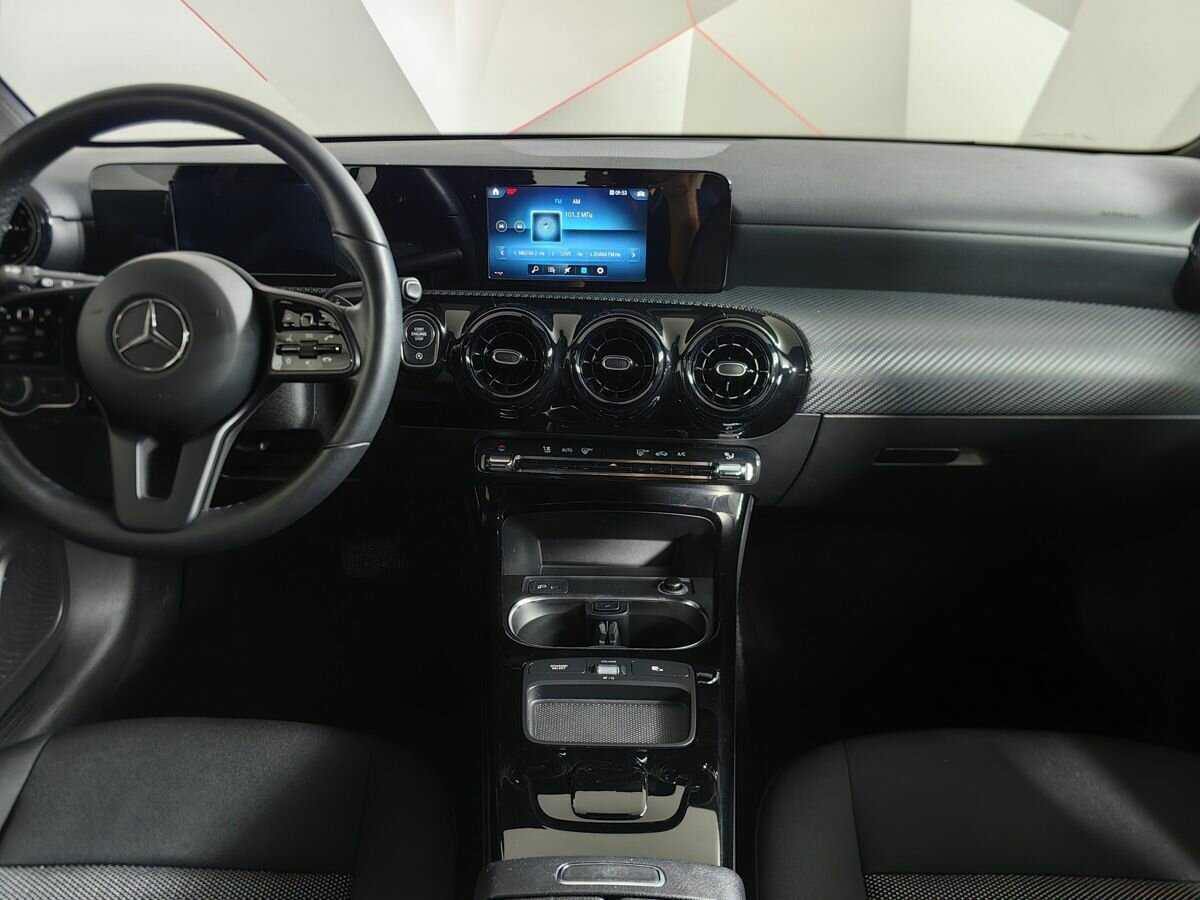 Mercedes-Benz A-Класс 2019 года с пробегом. Фото: #10