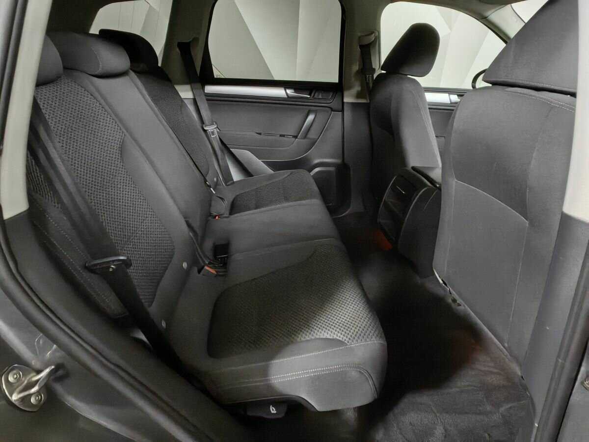 Volkswagen Touareg 2012 года с пробегом. Фото: #10