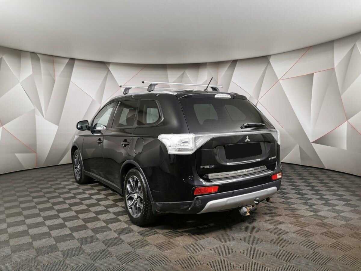 Mitsubishi Outlander 2014 года с пробегом. Фото: #3