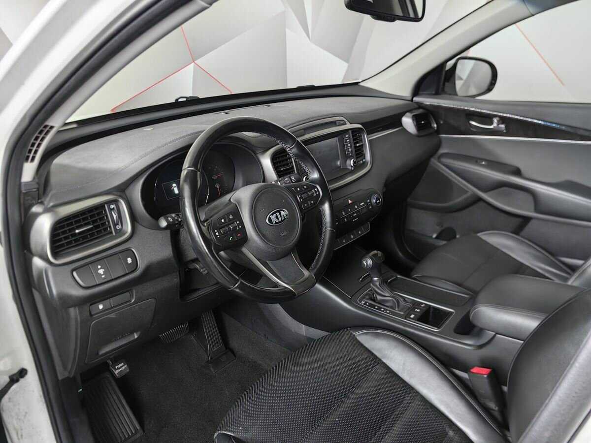 Kia Sorento 2017 года с пробегом. Фото: #13