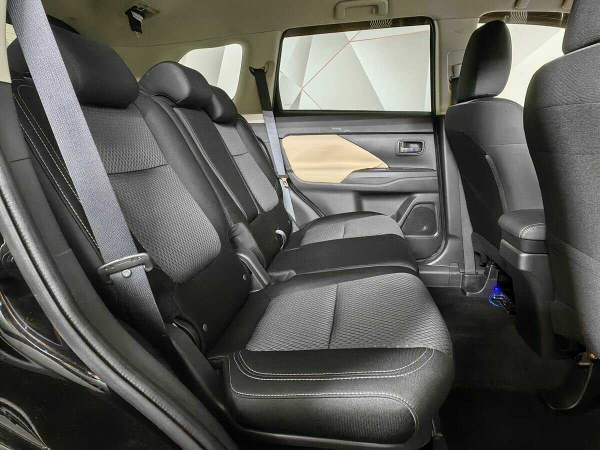 Mitsubishi Outlander 2019 года с пробегом. Фото: #11