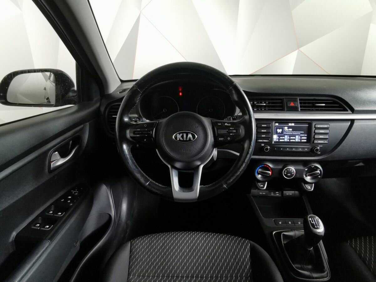 Kia Rio 2018 года с пробегом. Фото: #14