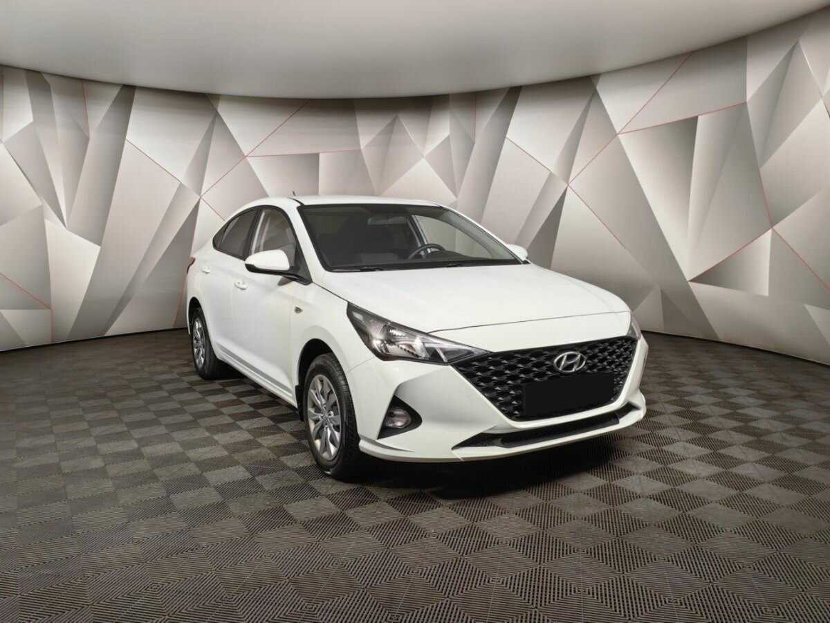 Hyundai Solaris 2021 года с пробегом. Фото: #2