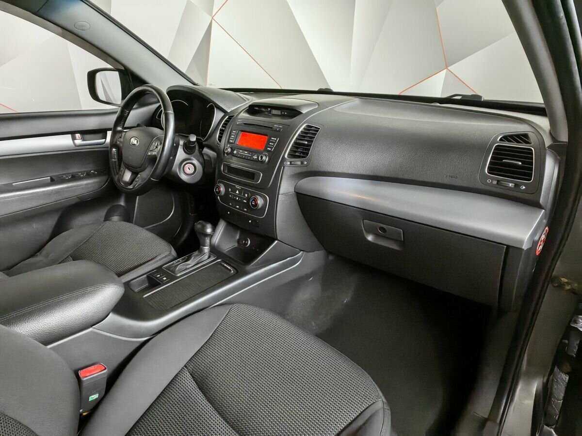 Kia Sorento 2013 года с пробегом. Фото: #8