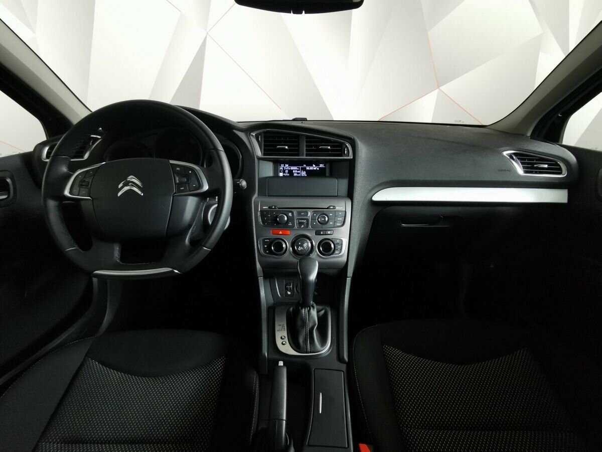 Citroen C4 2018 года с пробегом. Фото: #9