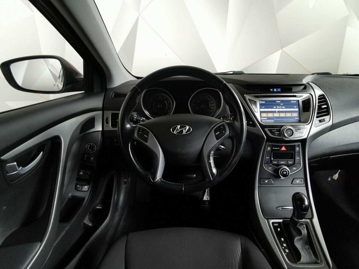 Hyundai Elantra 2015 года с пробегом. Фото: #14