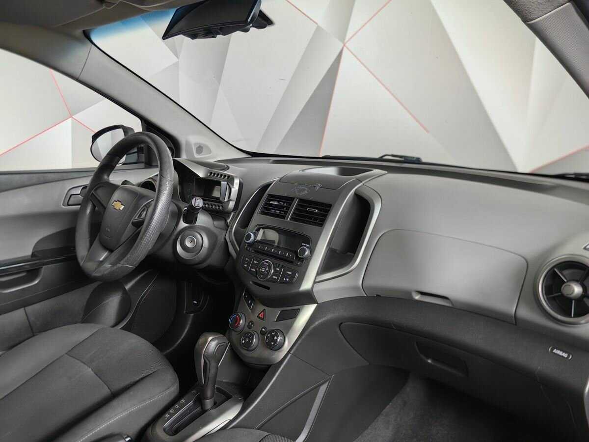 Chevrolet Aveo 2012 года с пробегом. Фото: #8