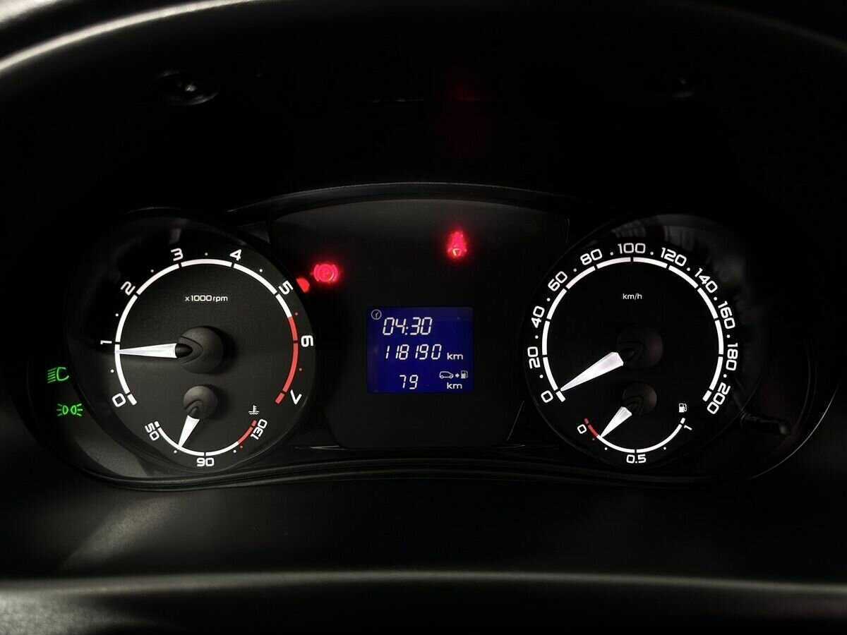 Lada (ВАЗ) Priora 2017 года с пробегом. Фото: #10