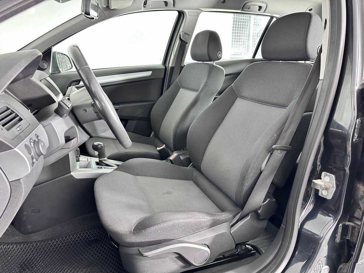 Opel Astra 2014 года с пробегом. Фото: #5