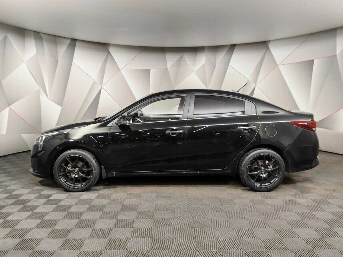 Kia Rio 2021 года с пробегом. Фото: #4