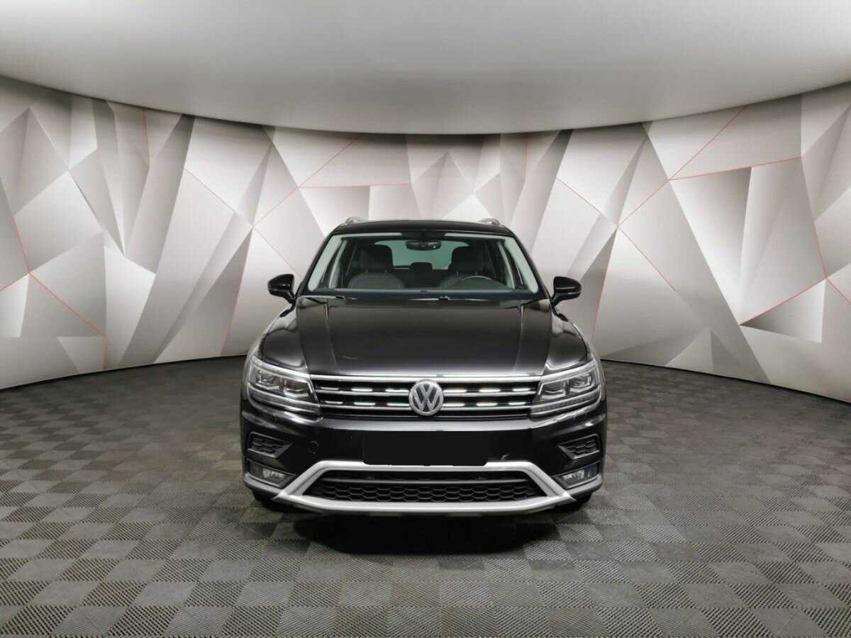 Volkswagen Tiguan 2018 года с пробегом. Фото: #6