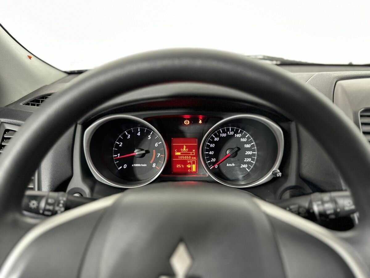 Mitsubishi ASX 2013 года с пробегом. Фото: #10