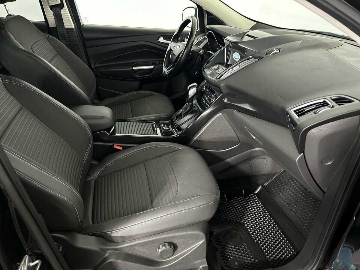 Б/У Форд Куга 2018 года. Фото: #11