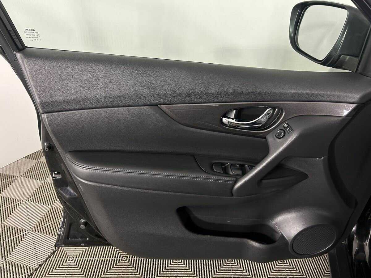 Б/У Ниссан Икс-Трейл 2018 года. Фото: #5