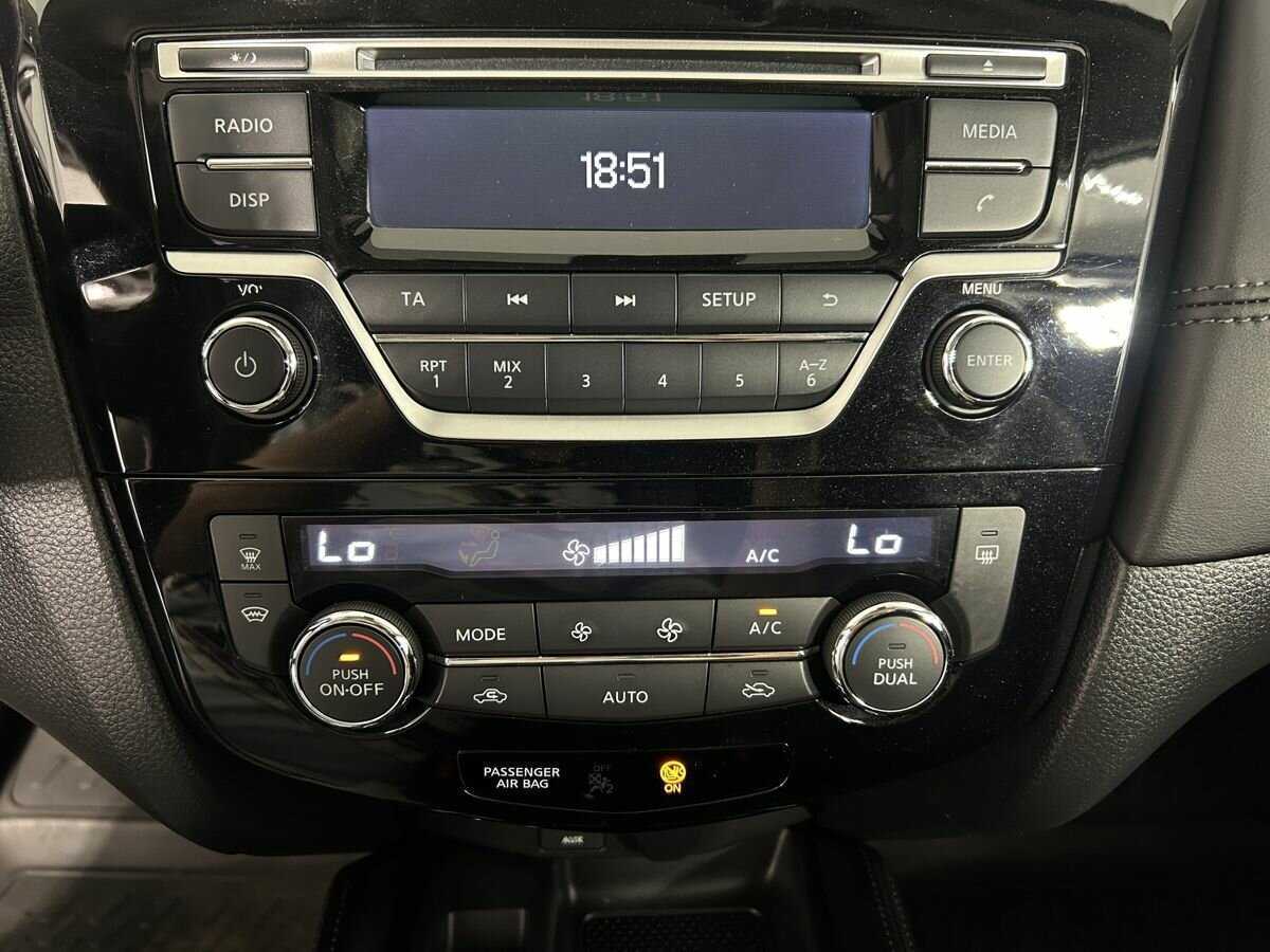 Б/У Ниссан Икс-Трейл 2018 года. Фото: #9