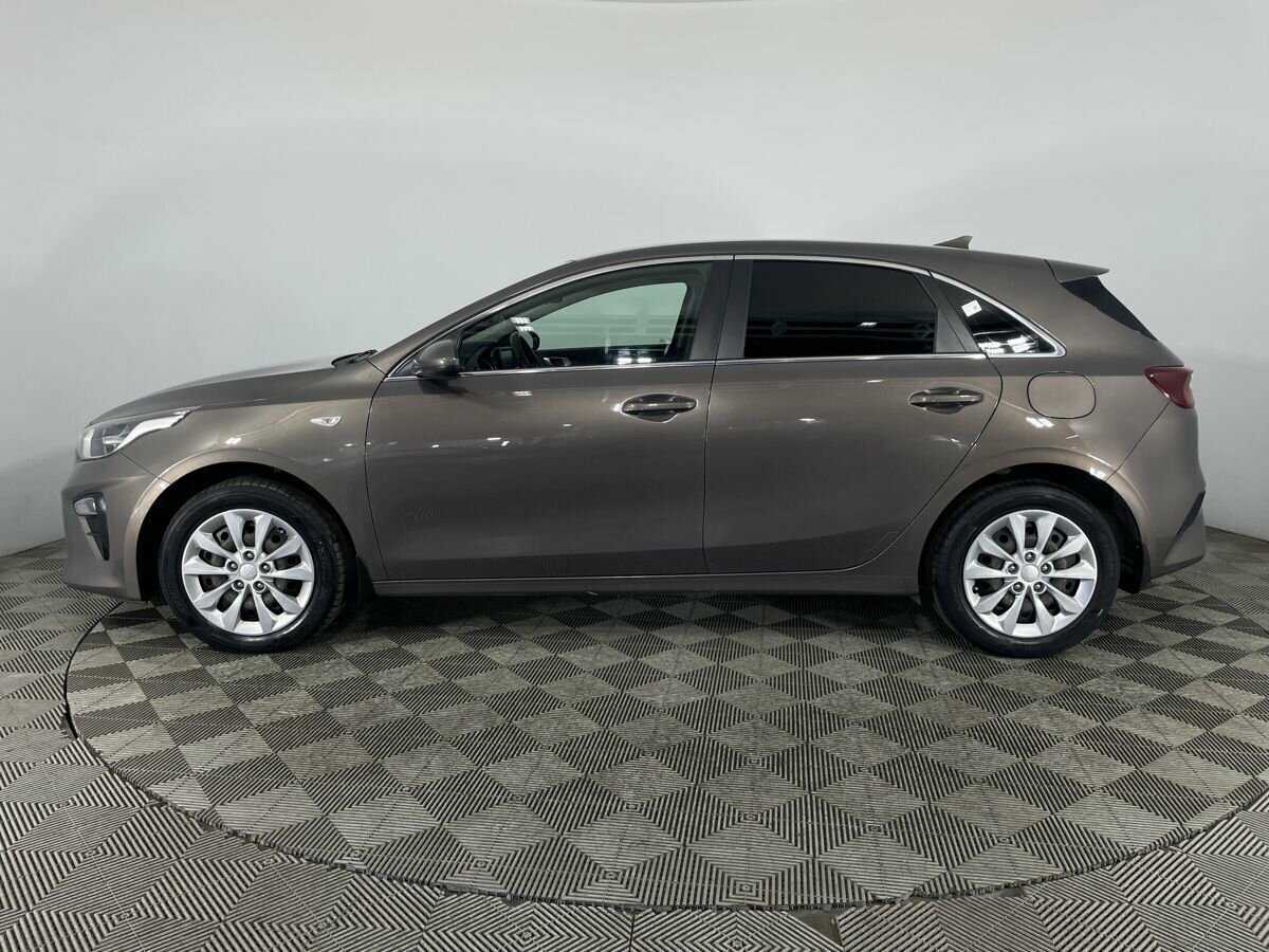 Б/У Киа Сид 2018 года. Фото: #4