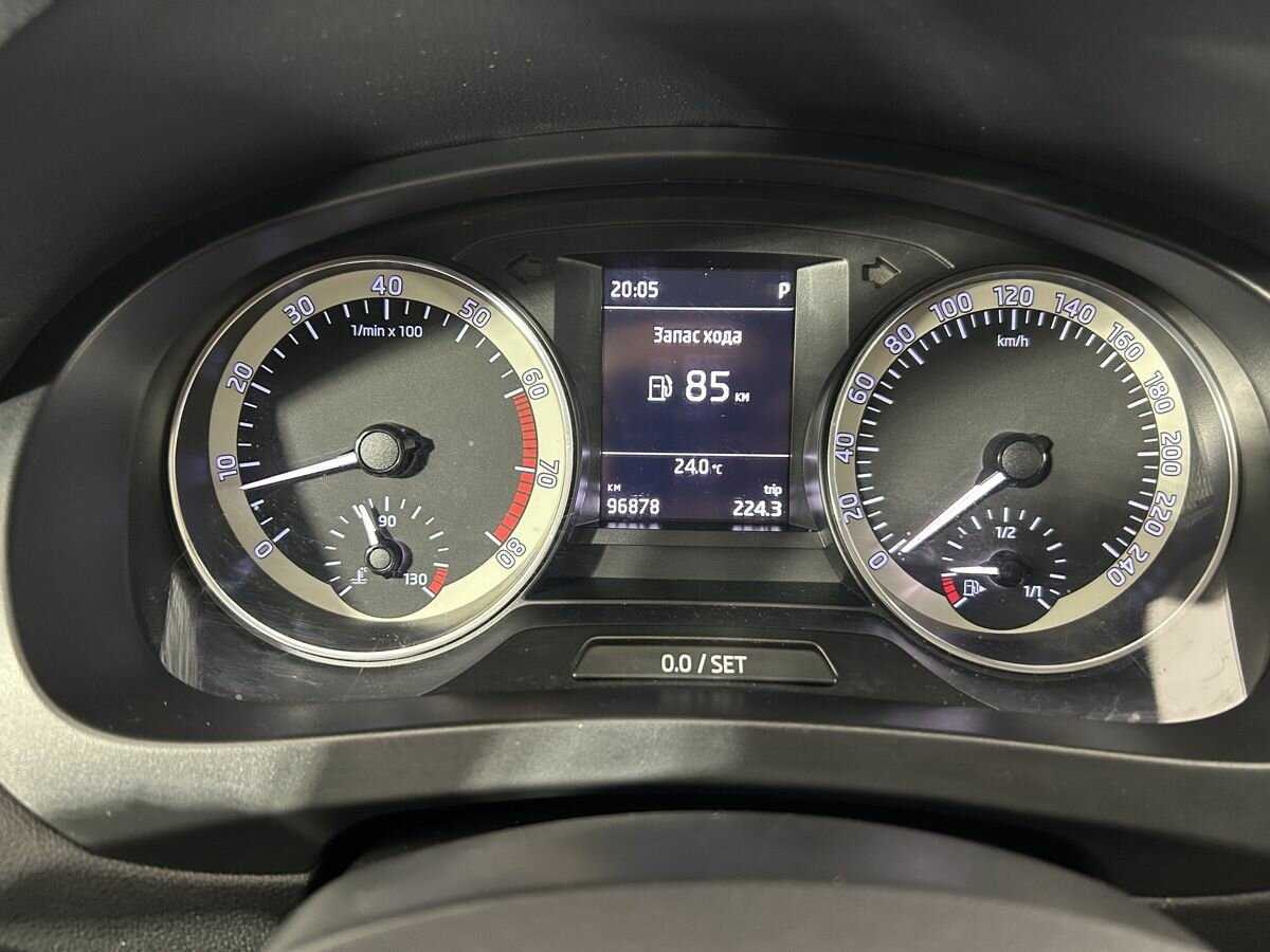 Б/У Шкода Рапид 2019 года. Фото: #10