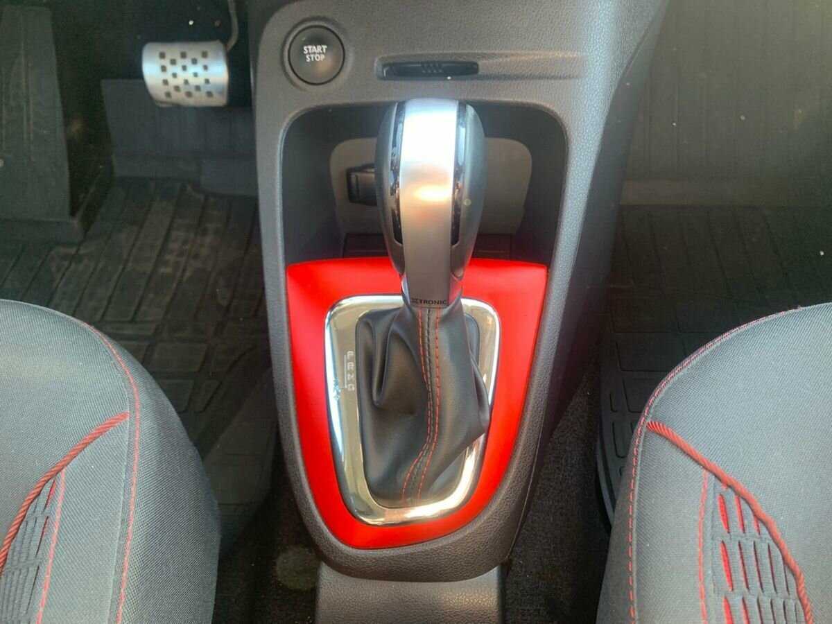 Б/У Рено Каптюр 2018 года. Фото: #12