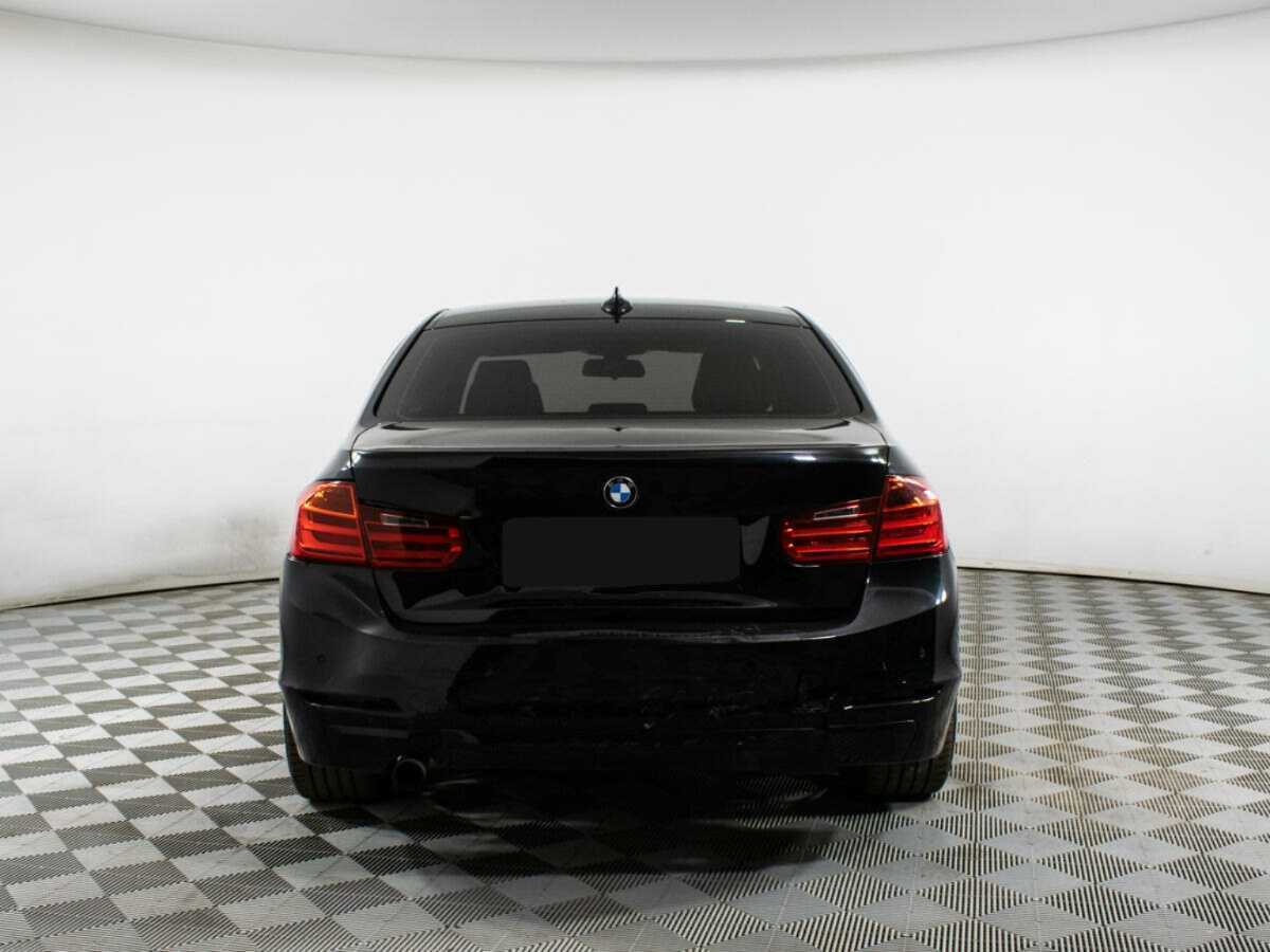 BMW 3 серии 2013 года с пробегом. Фото: #4