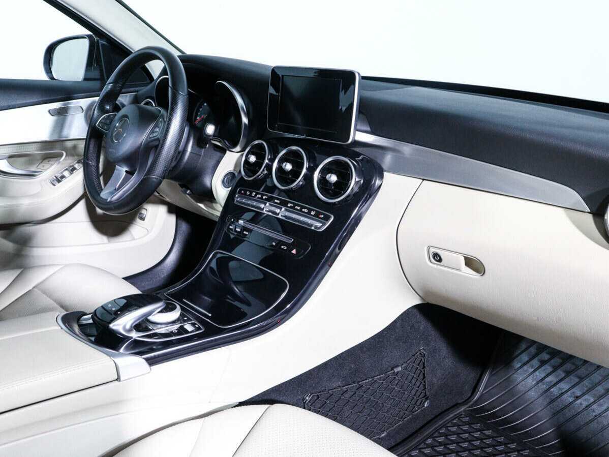 Mercedes-Benz C-Класс 2015 года с пробегом. Фото: #8