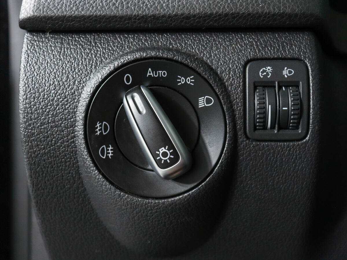 Б/У Фольксваген Тигуан 2013 года. Фото: #13