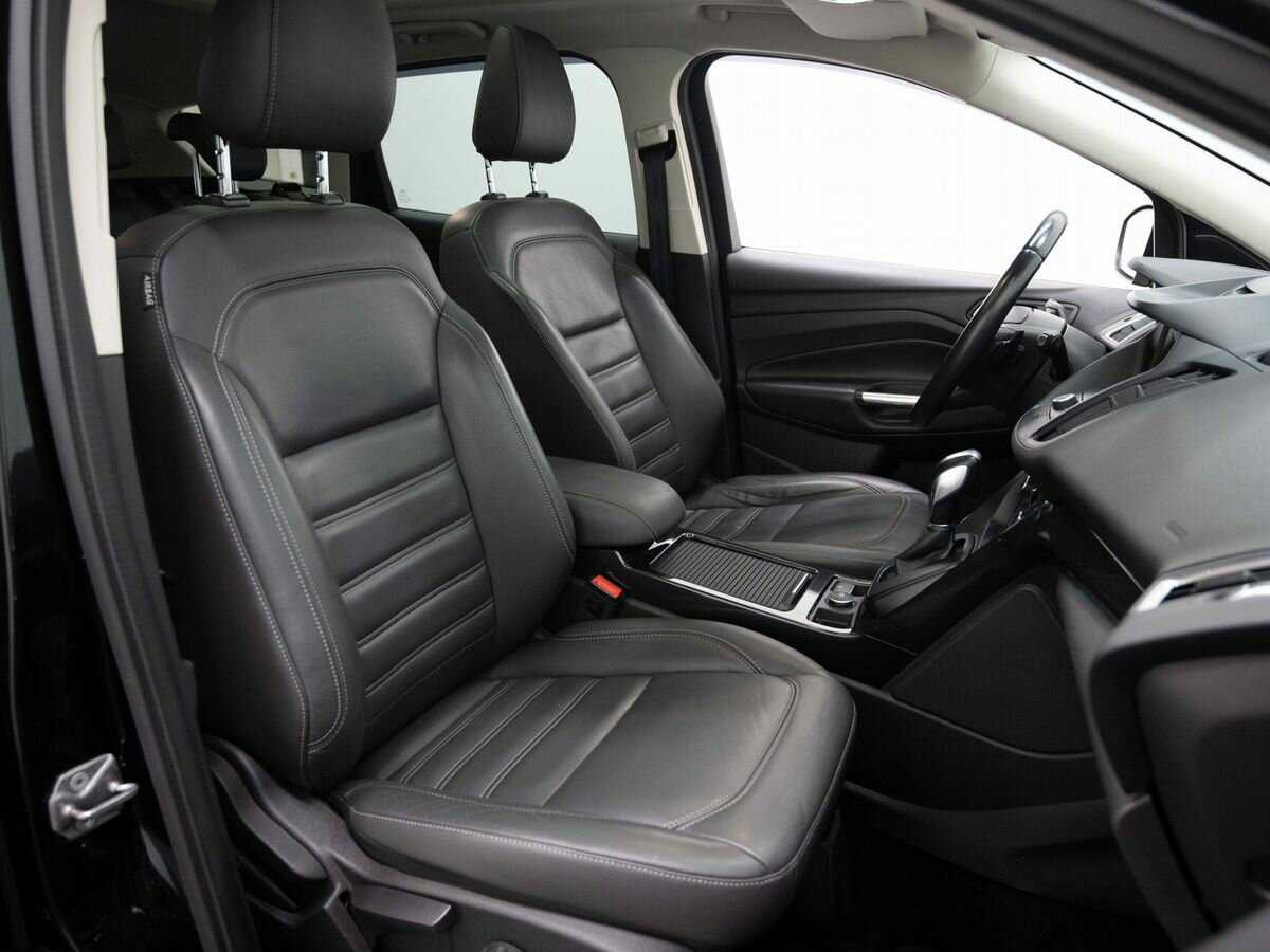 Б/У Форд Куга 2017 года. Фото: #11