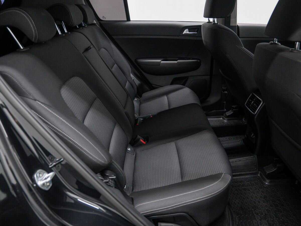 Б/У Киа Спортейдж 2020 года. Фото: #9