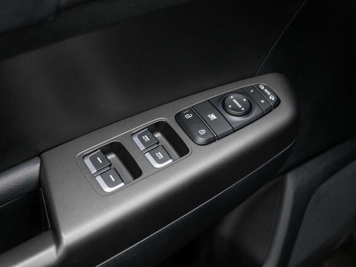 Б/У Киа Спортейдж 2020 года. Фото: #15