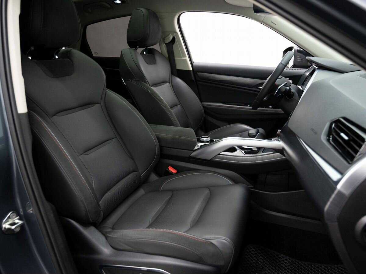 Geely Tugella 2022 года с пробегом. Фото: #11