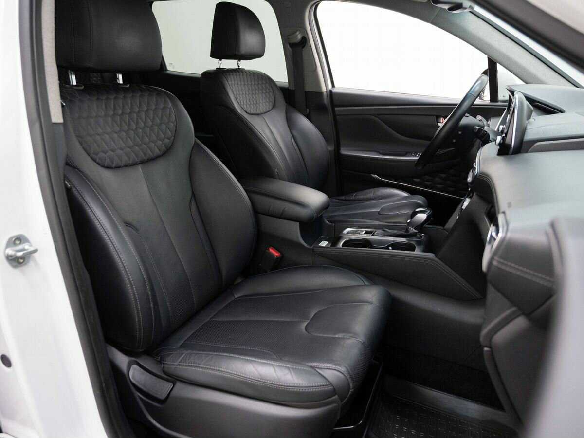 Hyundai Santa Fe 2019 года с пробегом. Фото: #11