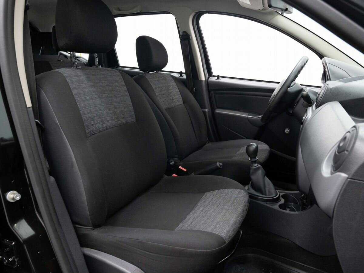 Б/У Рено Дастер 2013 года. Фото: #11