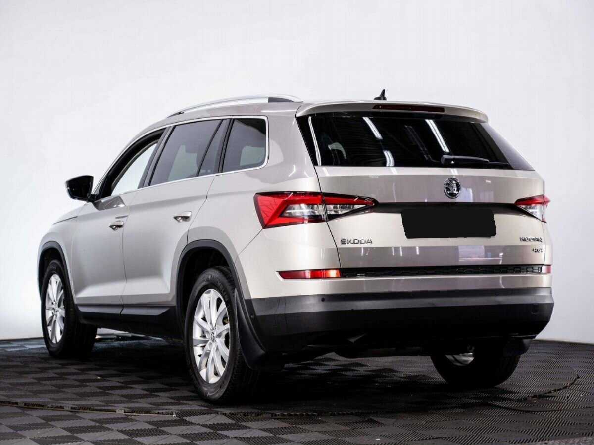 Б/У Шкода Кодиак 2018 года. Фото: #3