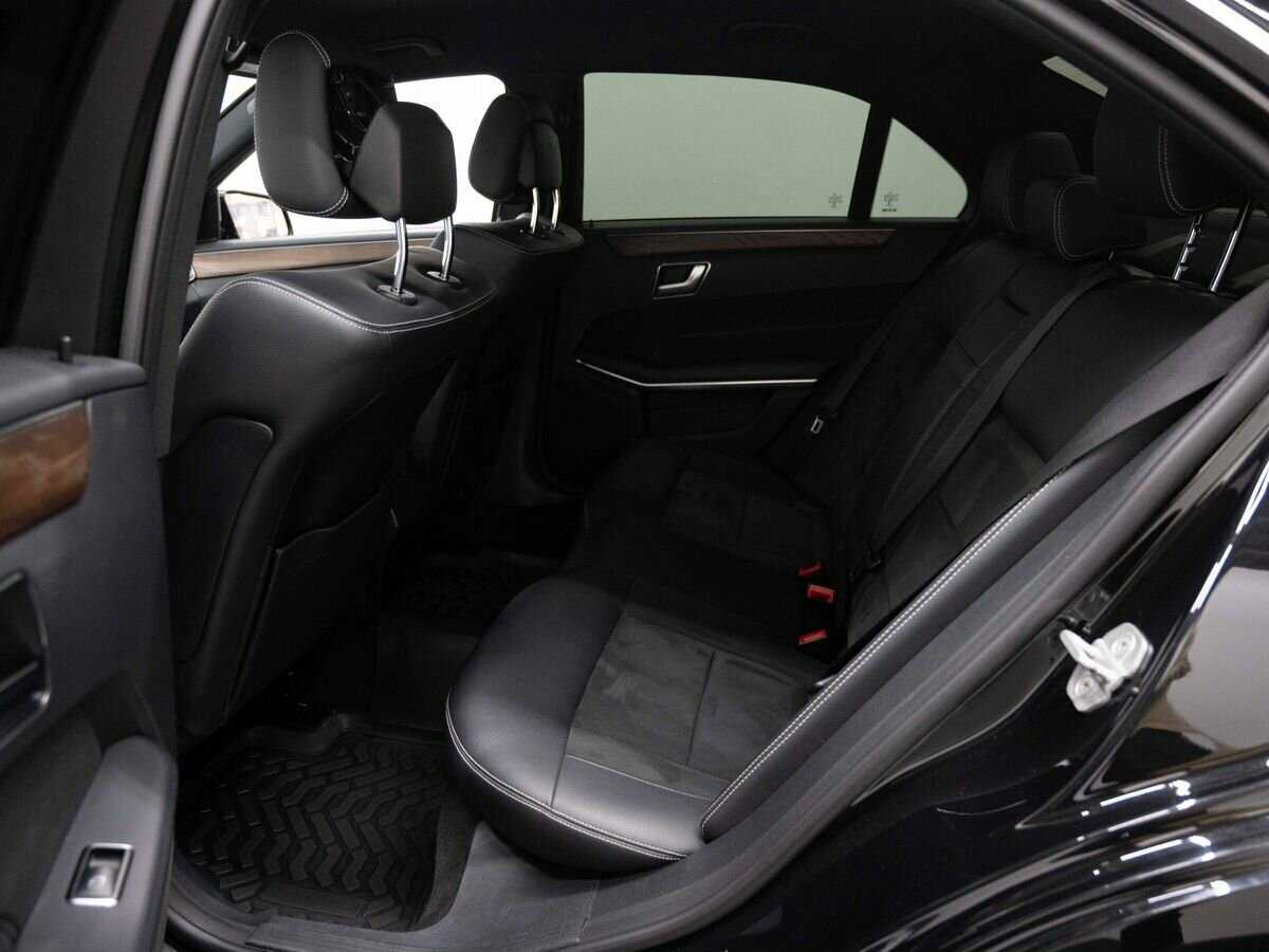 Mercedes-Benz E-Класс 2015 года с пробегом. Фото: #8