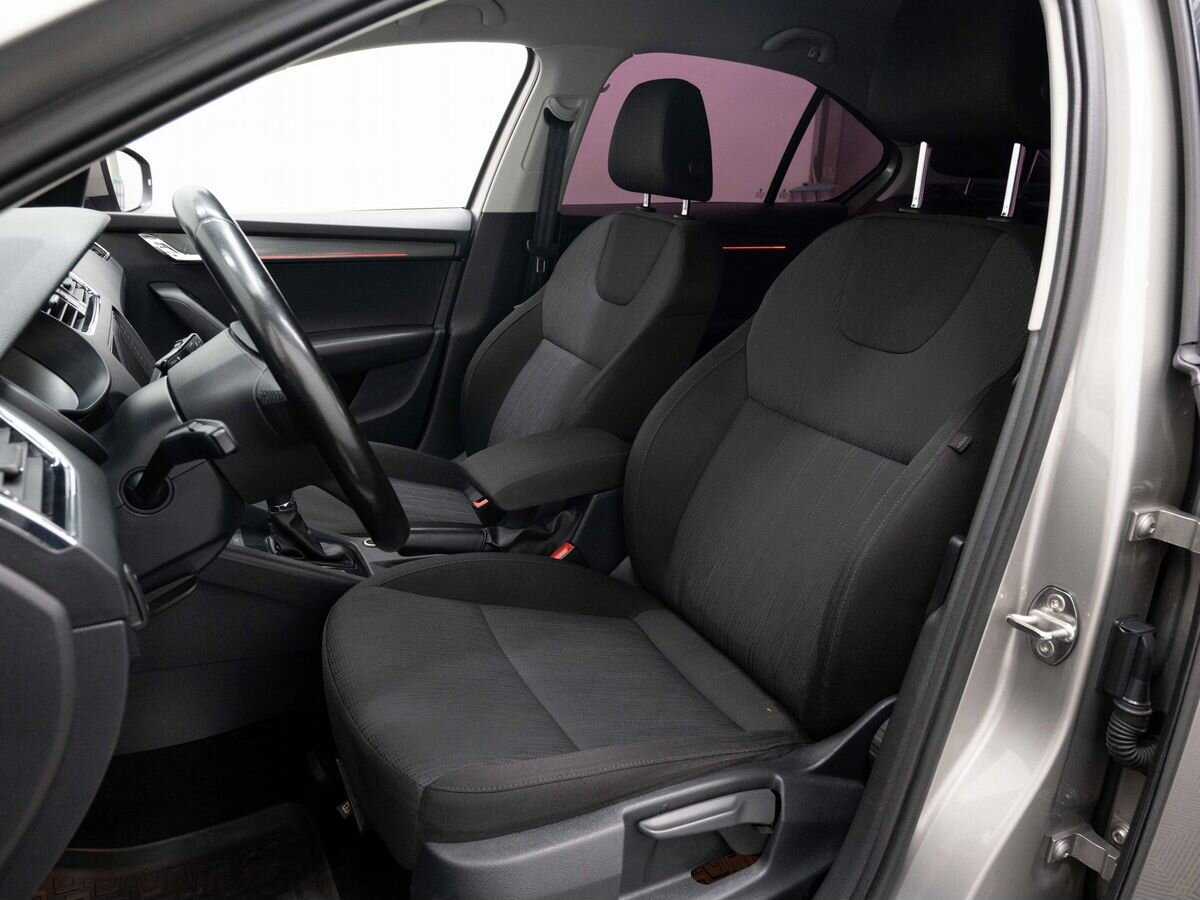 Б/У Шкода Октавия 2017 года. Фото: #7