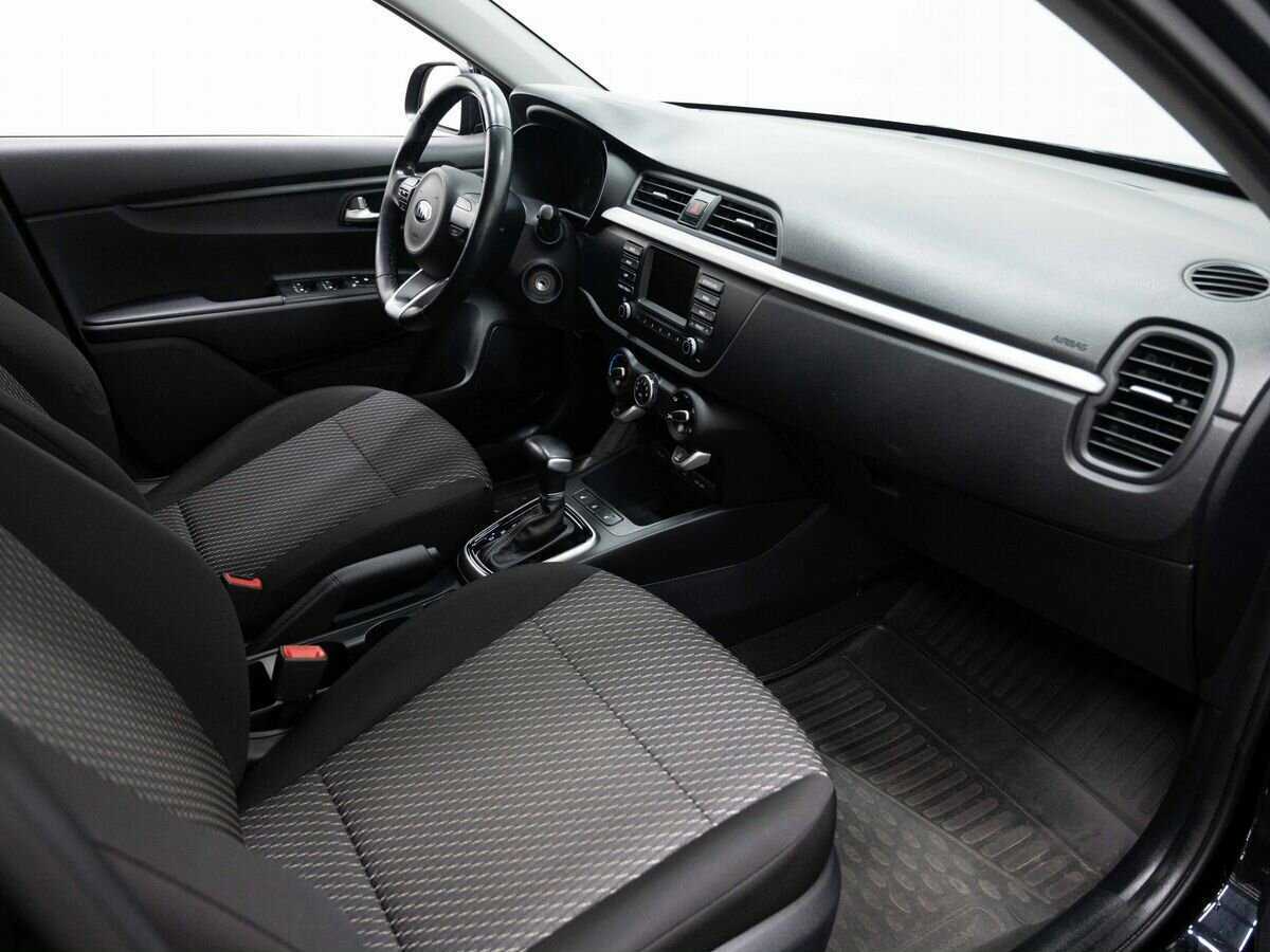 Б/У Киа Рио 2018 года. Фото: #10