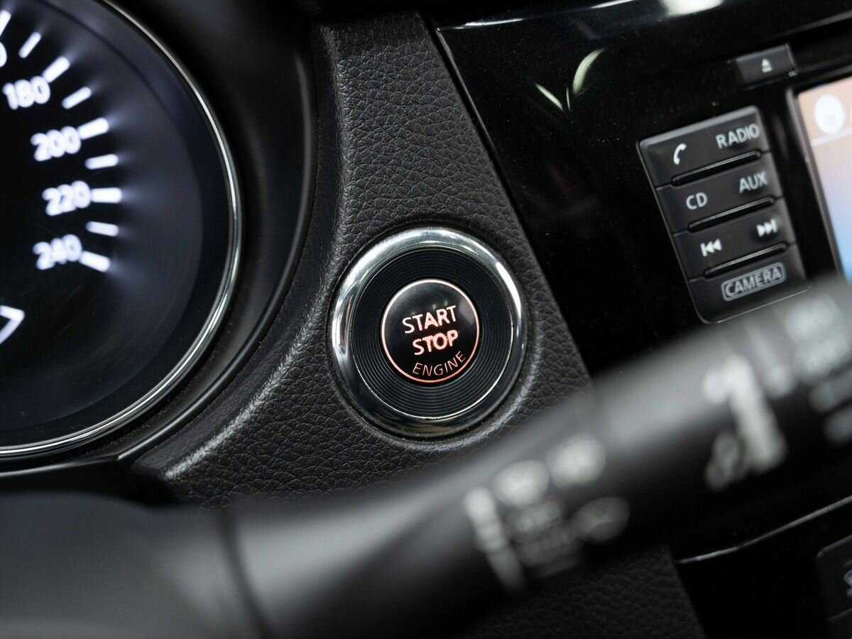 Б/У Ниссан Икс-Трейл 2017 года. Фото: #18