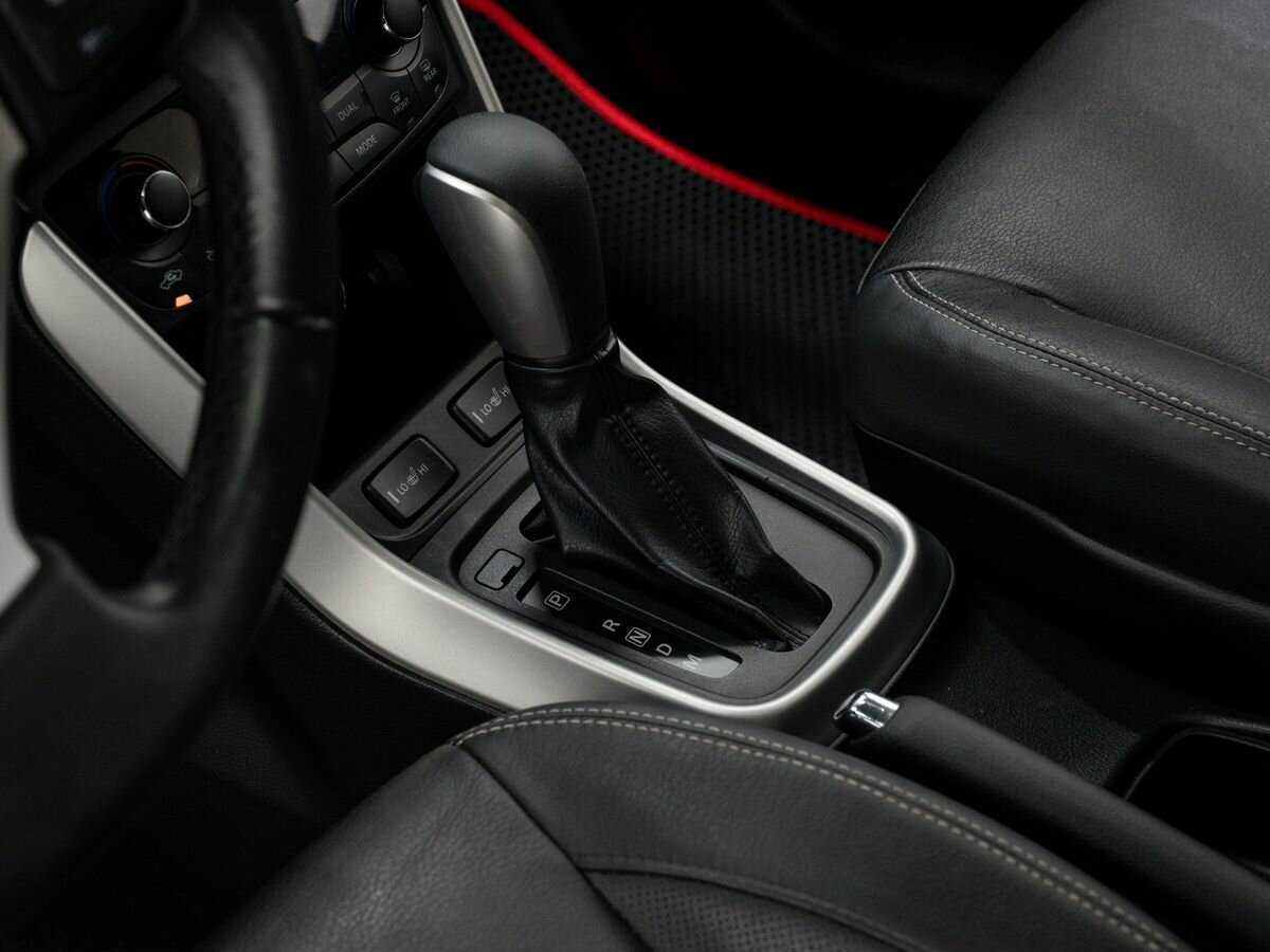 Б/У Сузуки С-Икс4 2014 года. Фото: #16