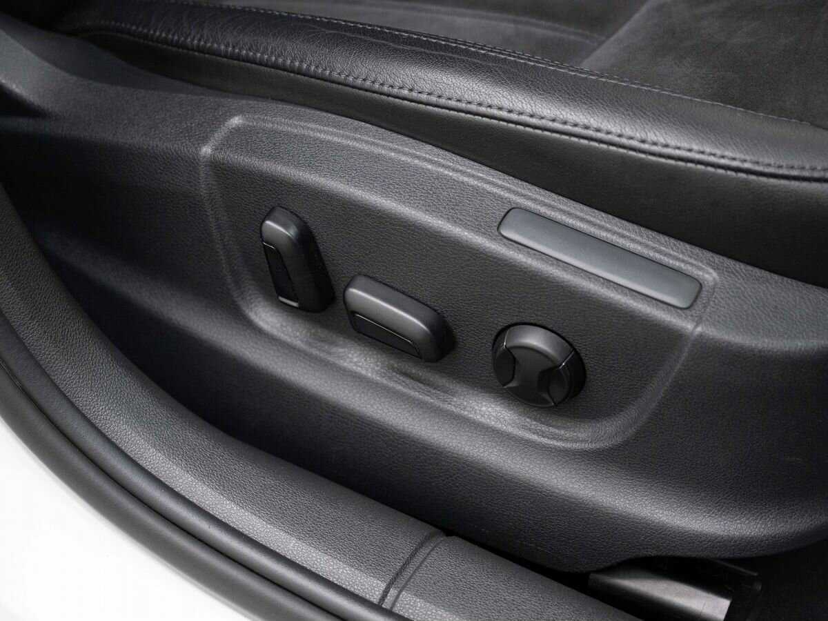 Б/У Шкода Октавия 2017 года. Фото: #12