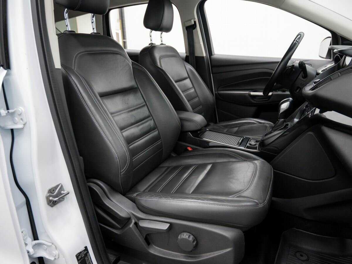 Б/У Форд Куга 2016 года. Фото: #7