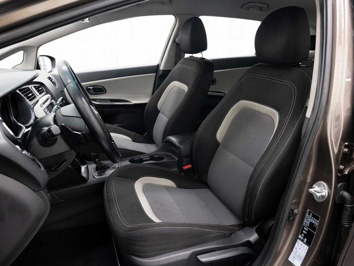 Б/У Киа Сид 2013 года. Фото: #7