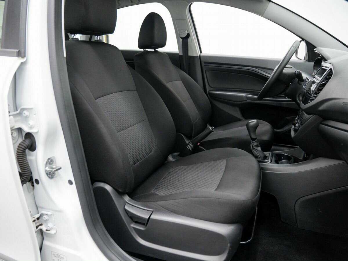 Lada (ВАЗ) Vesta 2019 года с пробегом. Фото: #7