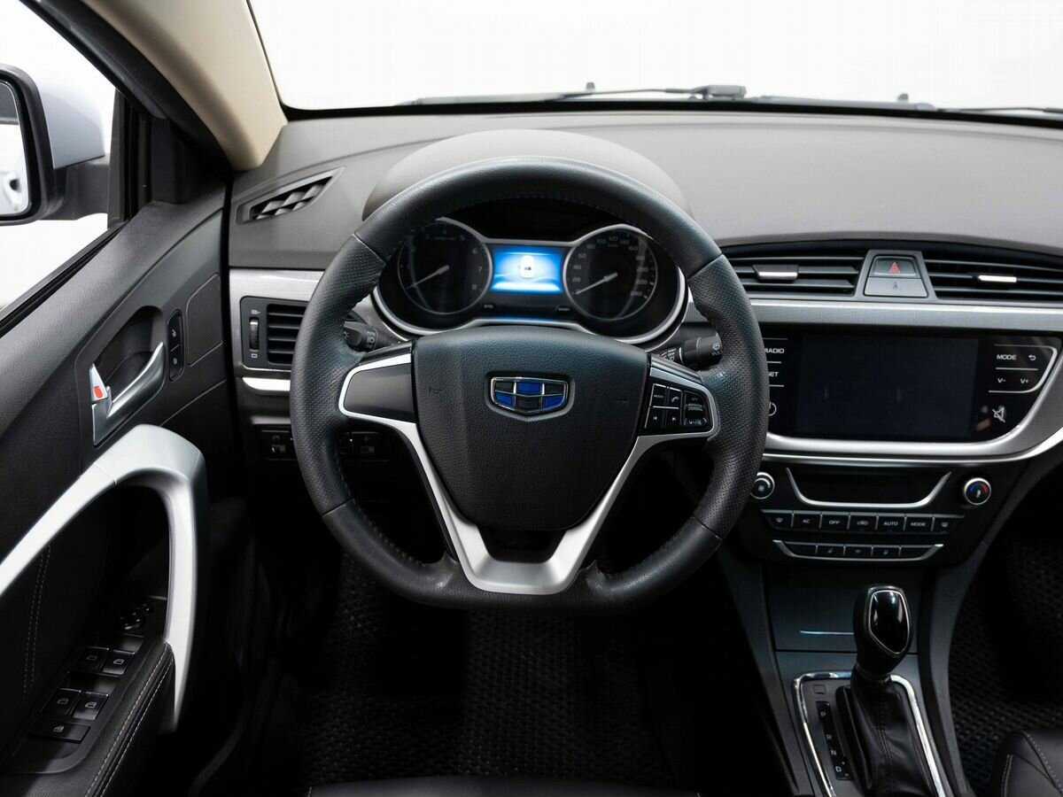 Geely Emgrand 7 2020 года с пробегом. Фото: #13